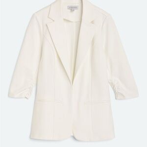 41 Hawthorn White Blazer